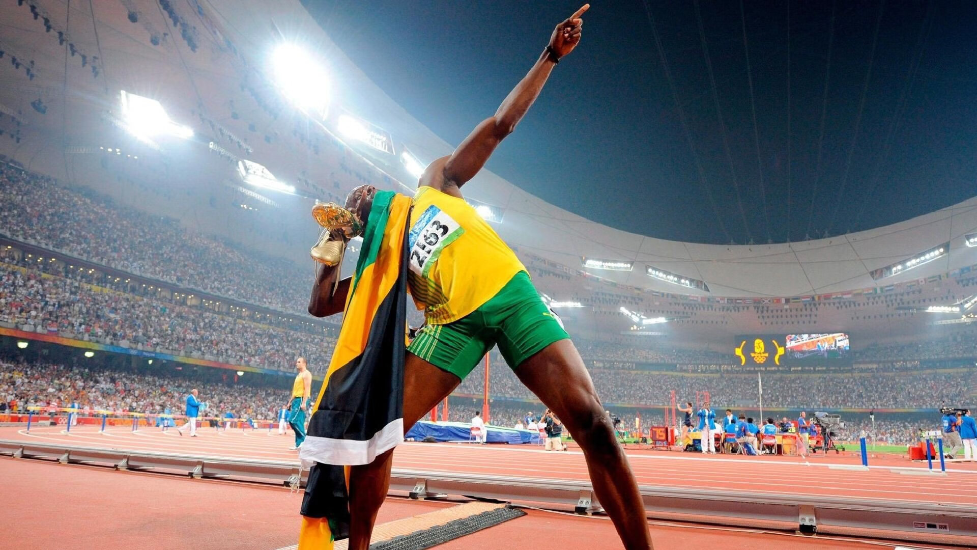 赛道上的新王，黄喜灿在F1街道赛之夜刷新纪录