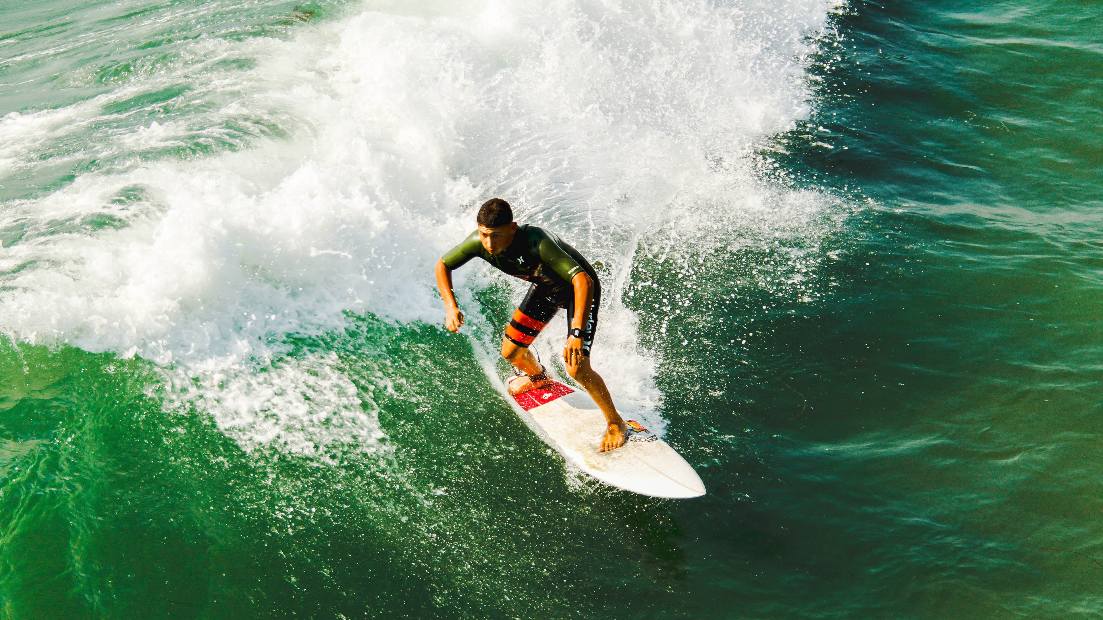 贝恩大场面先生，公牛式碾压，76人防线如何溃败